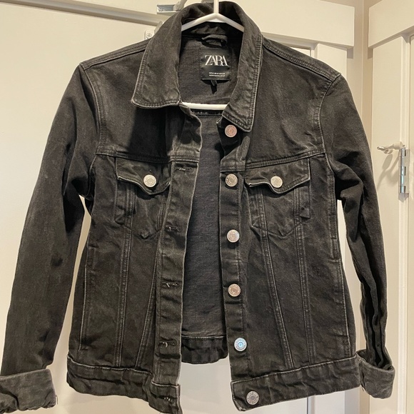 Zara Dark Wash Jean Jacket - Picture 2 of 3